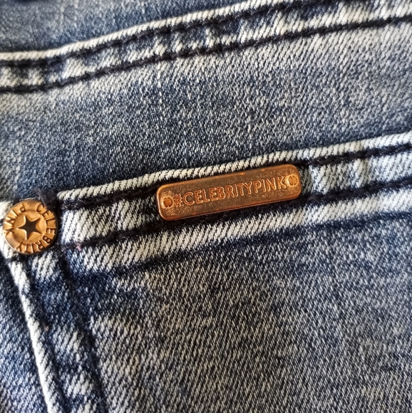 Celebrity Pink Distressed Skinny Jeans Junior Women's Size 1 - Picture 13 of 13